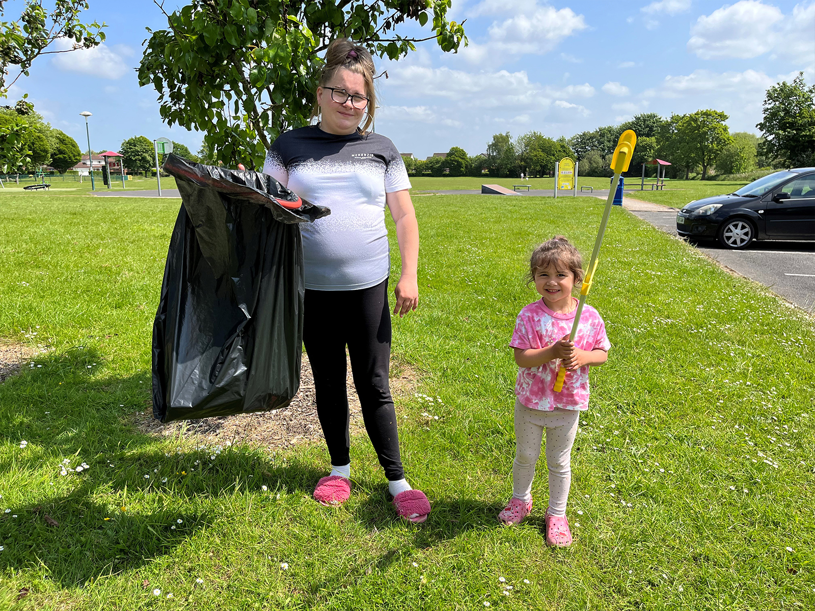 litter picking on Kingsfold